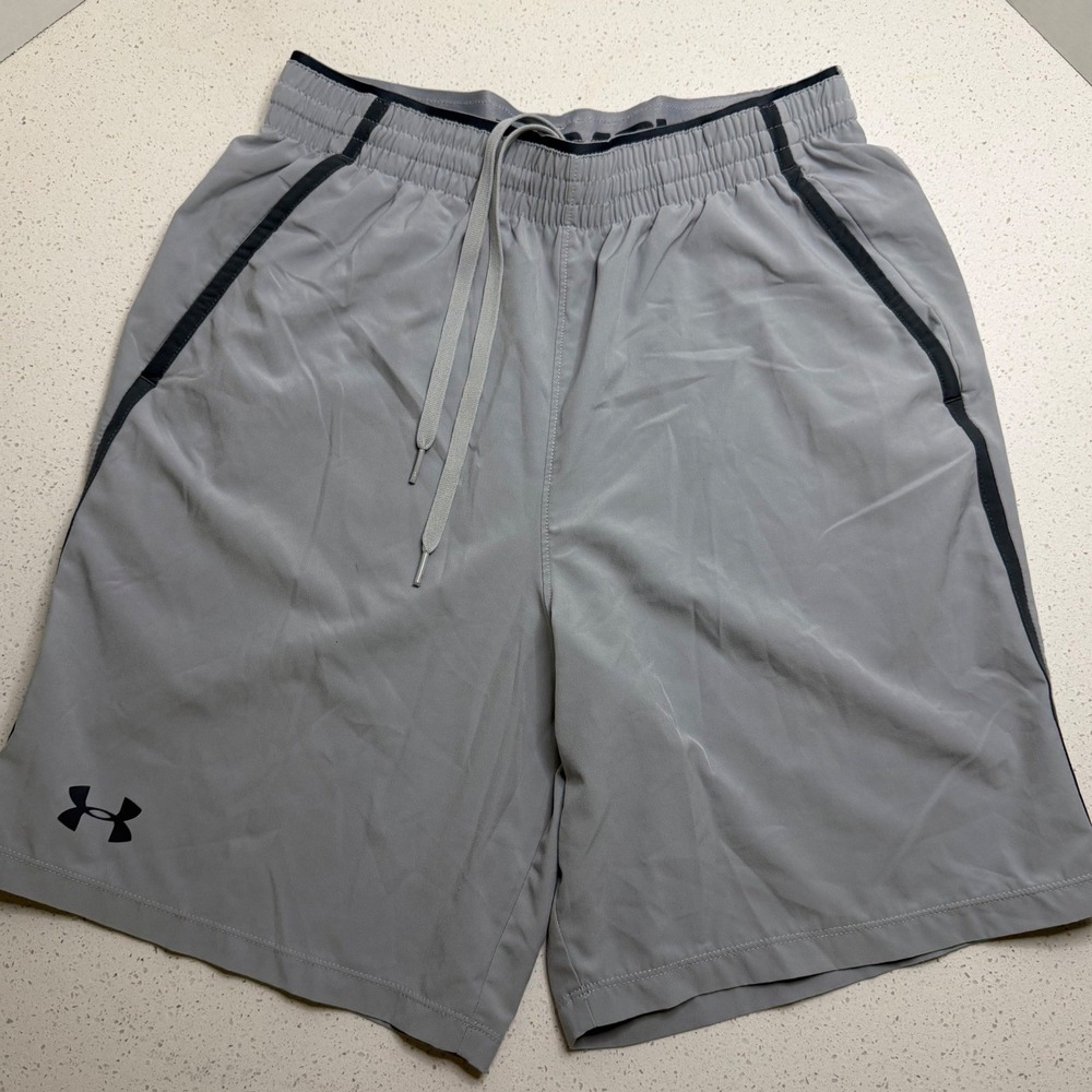 Under Armour HeatGear Mens Gray Loose Fit Athletic Training Shorts Medium